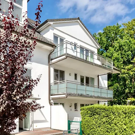 10 Helene Mit 2 Balkone Baabe