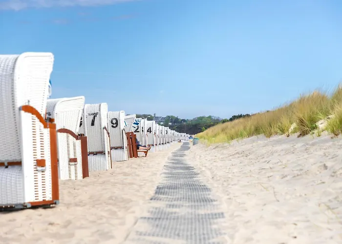 10 Helene Mit 2 Balkone * بابي