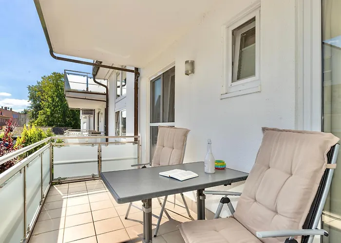 10 Helene Mit 2 Balkone * بابي