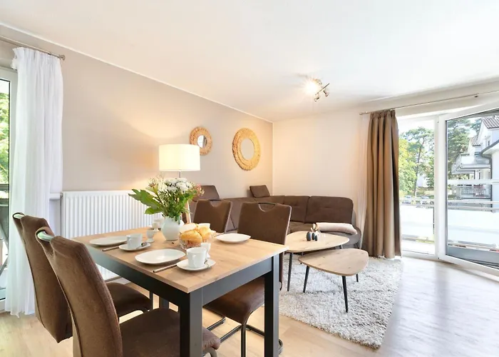 10 Helene Mit 2 Balkone بابي